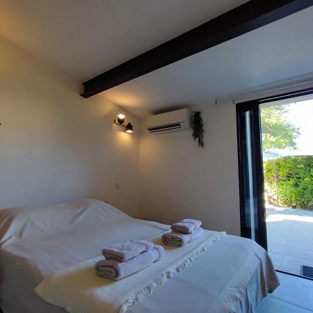 Studio avec magnifique Terrasse à 5 min de Cassis - L'OUSTO Roquefort-la-Bédoule Exterior foto